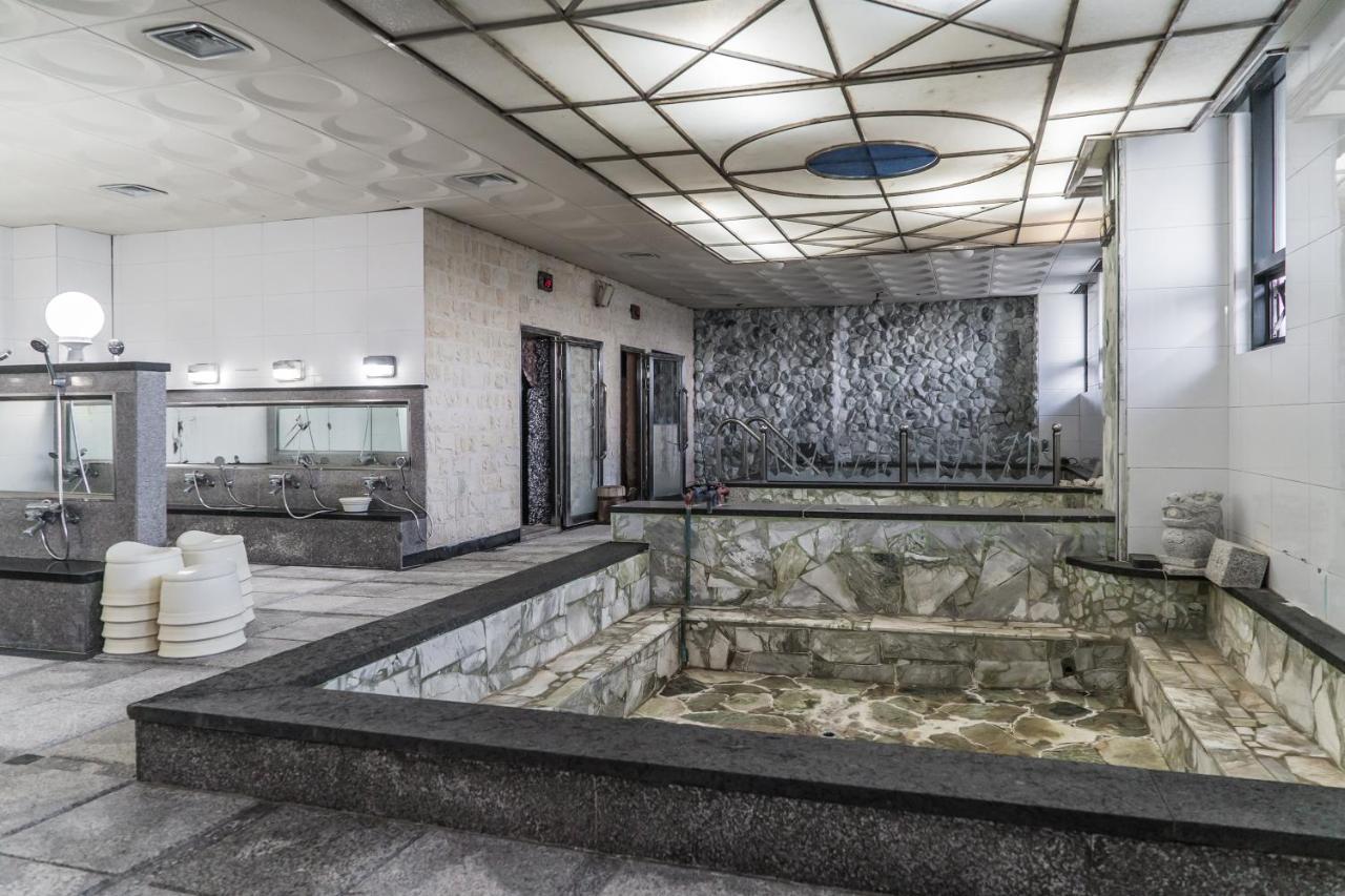 Namhae Sportspark Hotel Buitenkant foto