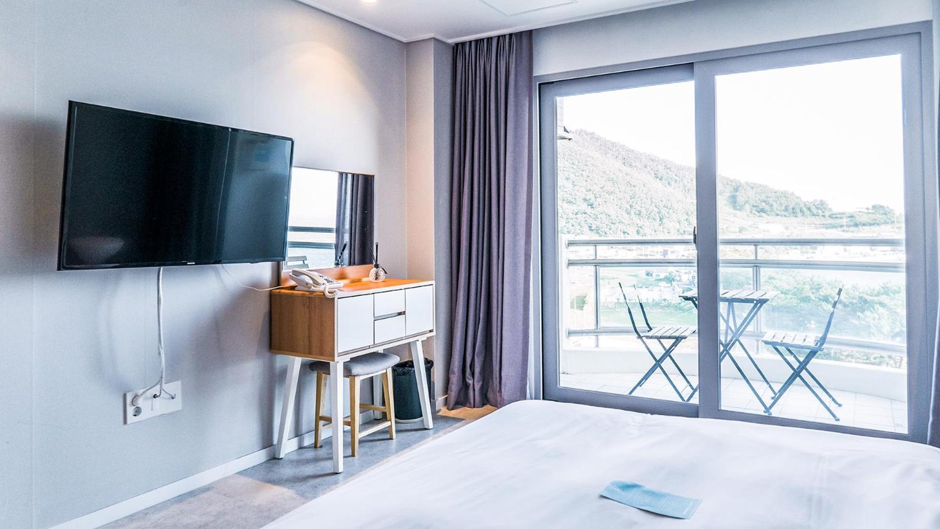 Namhae Sportspark Hotel Buitenkant foto